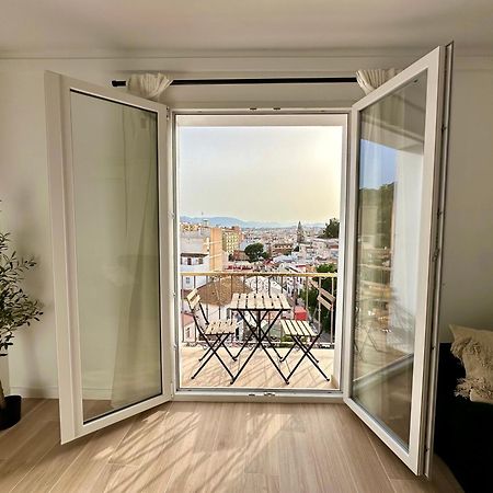 Atico Con Solarium Y Bbq Cerca Del Centro 6 Pax Appartement Málaga Buitenkant foto