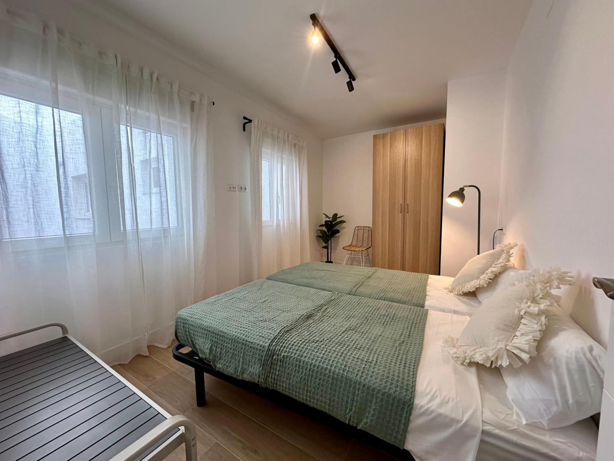 Atico Con Solarium Y Bbq Cerca Del Centro 6 Pax Appartement Málaga Buitenkant foto